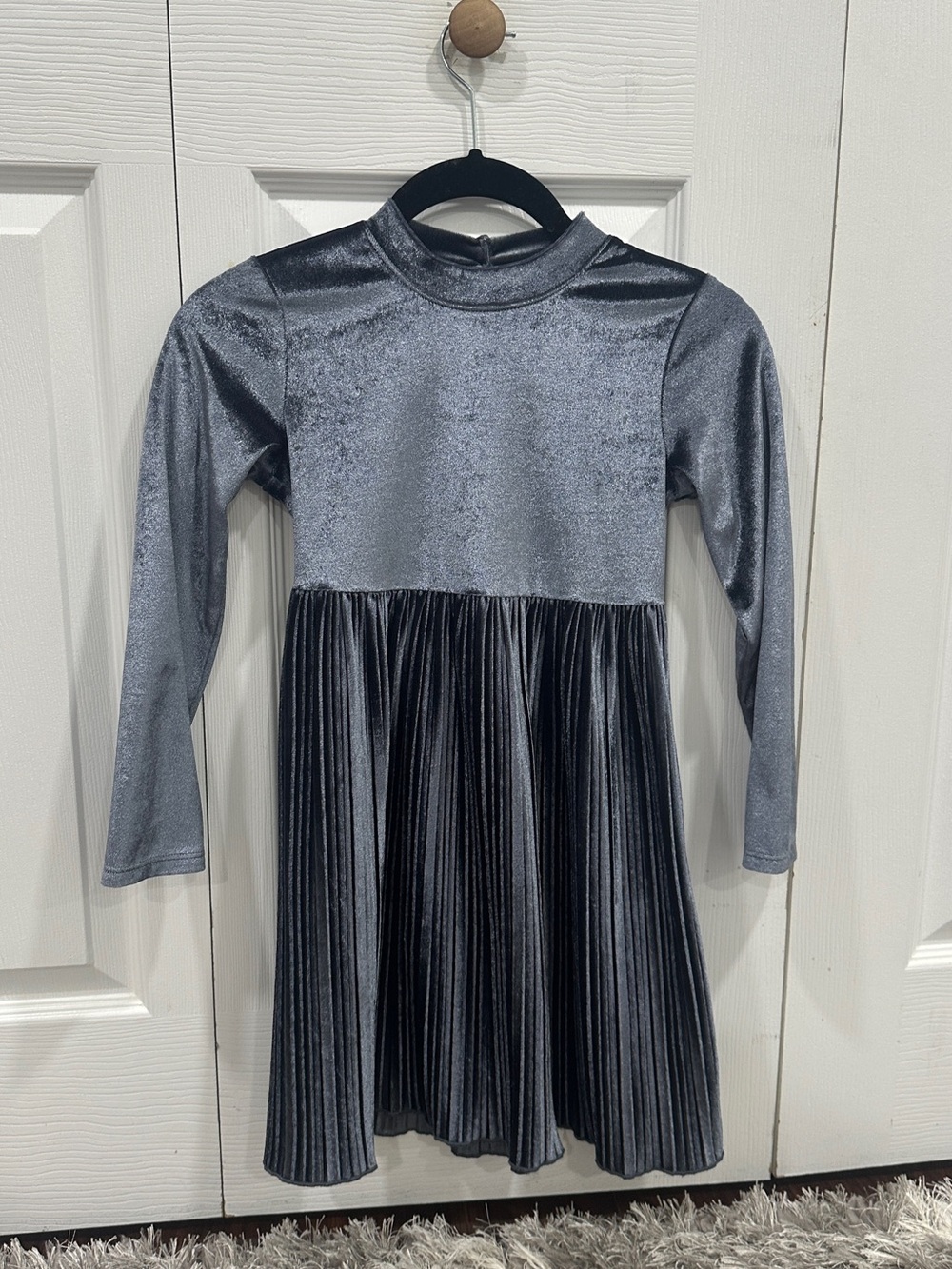 wonder nation Metallic Gray Long-Sleeve Pleated Dress